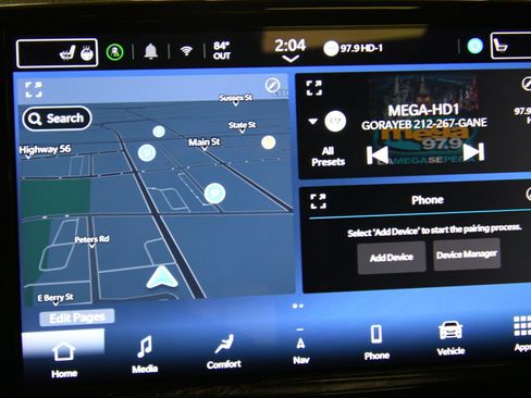 Used 2025 Chrysler Pacifica Limited FWD image 15