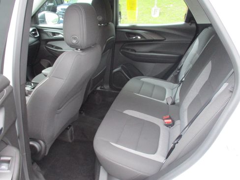 Certified 2024 Chevrolet TrailBlazer LS AWD/4WD image 12