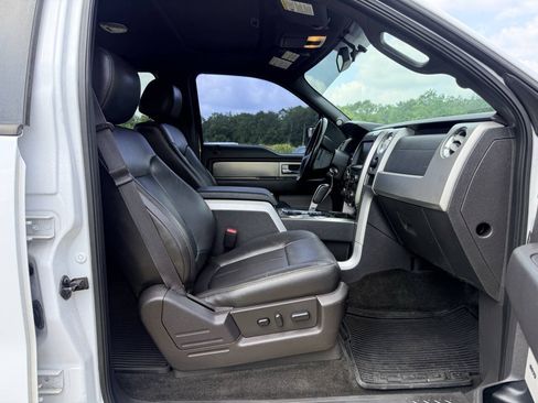 Used 2014 Ford F150 FX4 w/ Equipment Group 402A Luxury AWD/4WD image 18