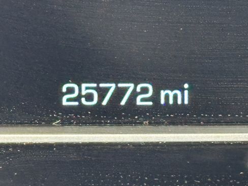 Used 2023 GMC Sierra 1500 SLT image 33