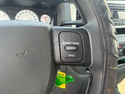 Used 2007 Dodge Ram 1500 Truck SLT AWD/4WD image 10