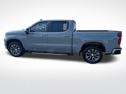 Used 2024 Chevrolet Silverado 1500 LT AWD/4WD image 13