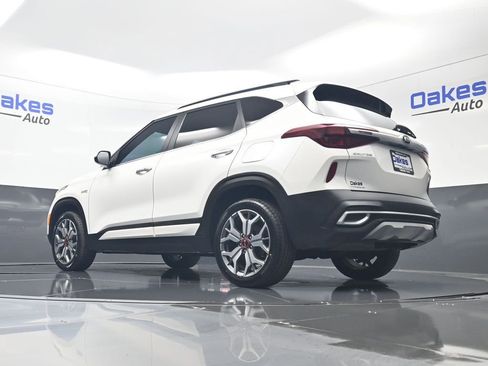 Certified 2021 Kia Seltos SX AWD/4WD image 43
