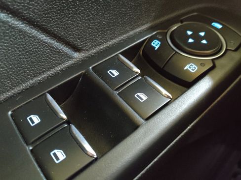 Used 2022 Ford Escape SE FWD image 27