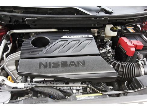 Used 2025 Nissan Rogue SL w/ SL Premium Package FWD image 35