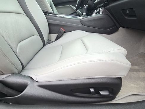 Used 2023 Chevrolet Camaro LT w/ RS Package image 12