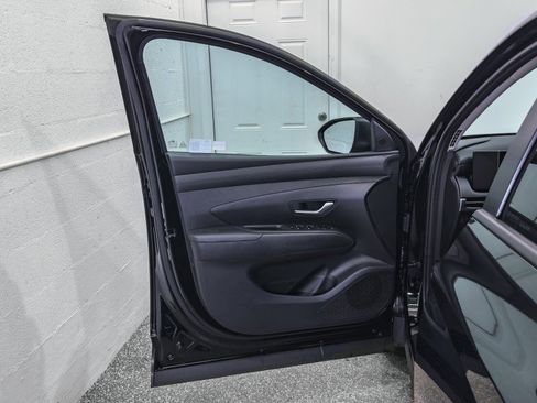 Used 2025 Hyundai Tucson SEL image 12