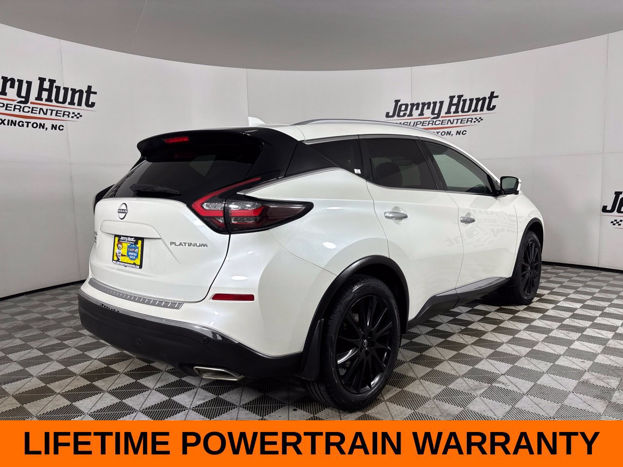Used 2024 Nissan Murano Platinum w/ Cargo Package FWD image 6