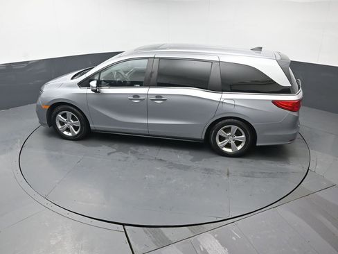 Used 2018 Honda Odyssey EX-L image 43