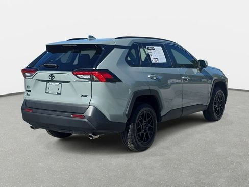 Used 2023 Toyota RAV4 XLE image 5