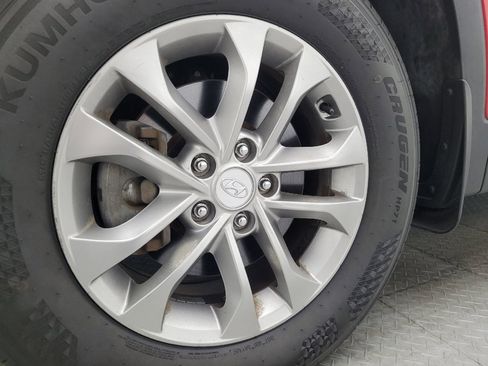 Used 2020 Hyundai Santa Fe SEL FWD image 31