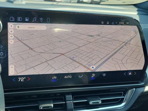 New 2026 Chevrolet Equinox EV LT image 8