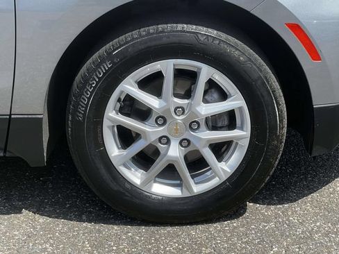 Used 2024 Chevrolet Equinox LT AWD/4WD image 7