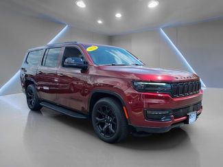 Used 2024 Jeep Wagoneer L Series II AWD/4WD video 1