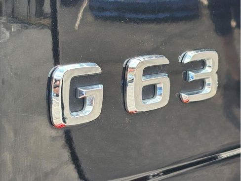 Used 2015 Mercedes-Benz G 63 AMG 4MATIC w/ PA6 Package image 8
