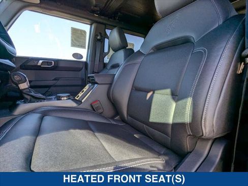 New 2025 Ford Bronco Badlands image 12