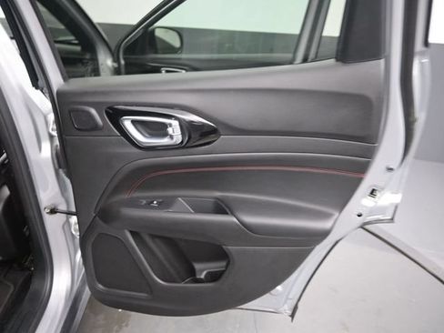 Used 2024 Jeep Compass Trailhawk w/ Sun and Sound Group AWD/4WD image 14