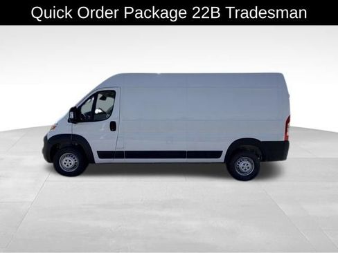 Used 2026 RAM ProMaster 2500 w/ Convenience Group FWD image 4