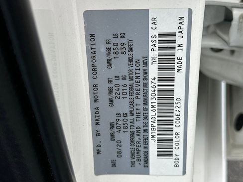 Used 2021 MAZDA MAZDA3 s FWD image 21