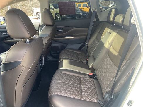 Certified 2024 Nissan Murano Platinum w/ Cargo Package image 12