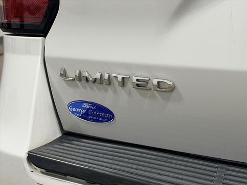 Used 2021 Ford Expedition Limited image 16