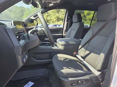 New 2025 Chevrolet Tahoe LS image 7