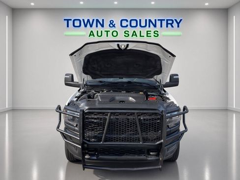 Used 2023 RAM 2500 Tradesman AWD/4WD image 11