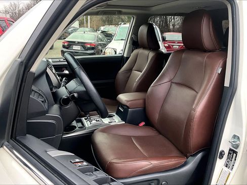 Certified 2022 Toyota 4Runner Limited image 7