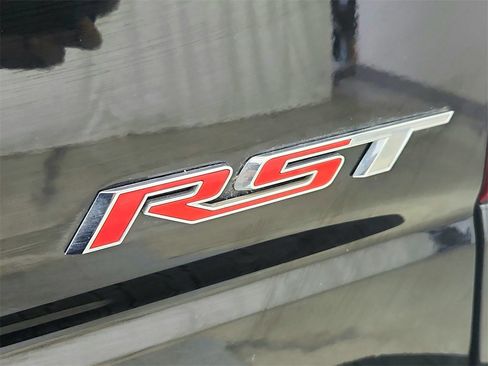 Used 2019 Chevrolet Silverado 1500 RST image 27