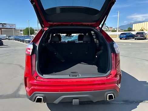 Used 2020 Ford Edge ST w/ Equipment Group 401A AWD/4WD image 16