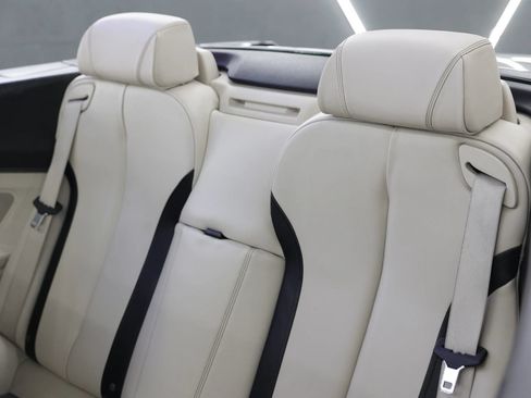 Used 2018 BMW 640i Convertible RWD image 18