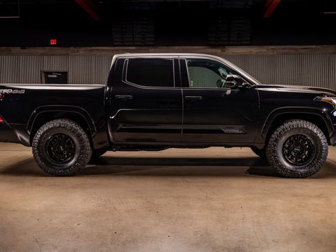 Used 2025 Toyota Tundra SR5 image 11