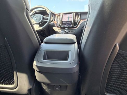Certified 2023 Volvo XC60 B5 Plus w/ Protection Package Premier FWD image 14