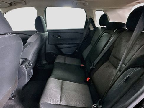 Used 2026 Nissan Rogue SV FWD image 26