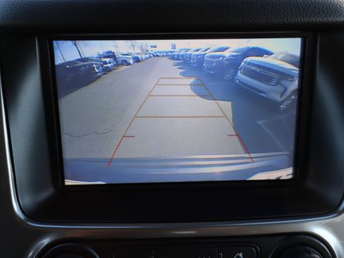 Used 2019 Chevrolet Tahoe LT image 27