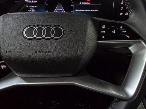 Used 2025 Audi Q5 Prestige image 23