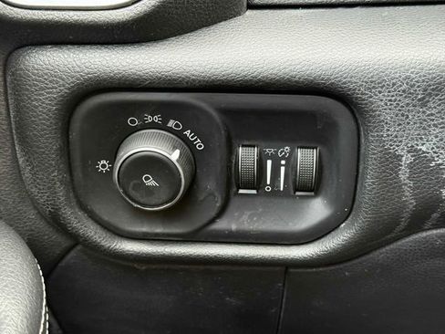 Used 2019 RAM 2500 Big Horn AWD/4WD image 11