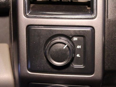 Used 2018 Ford F150 XLT w/ Equipment Group 301A Mid AWD/4WD image 22