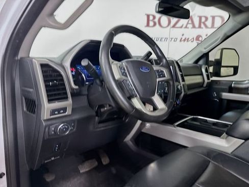Used 2020 Ford F350 Lariat w/ Chrome Package image 11