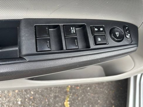 Used 2010 Honda Accord LX image 13