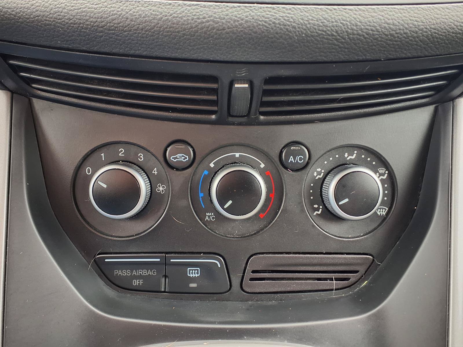 Used 2013 Ford Escape SE FWD image 24
