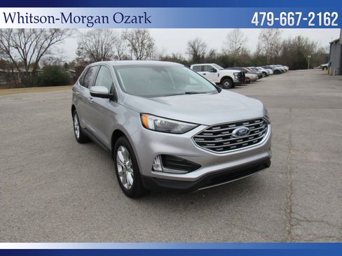 Used 2024 Ford Edge Titanium image 19