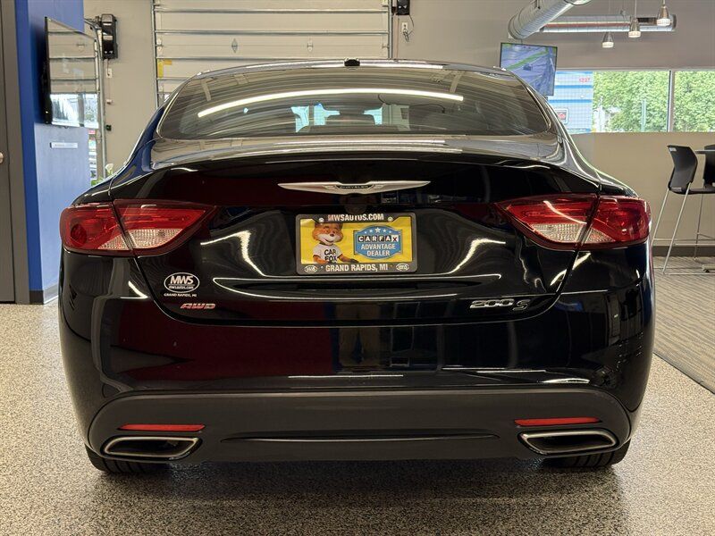 Used 2015 Chrysler 200 S w/ Comfort Group AWD/4WD image 6