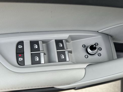 Used 2025 Audi Q5 2.0T Premium Plus image 15