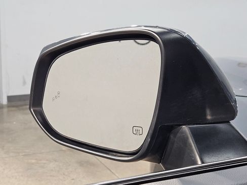 Used 2024 Toyota Grand Highlander AWD image 22