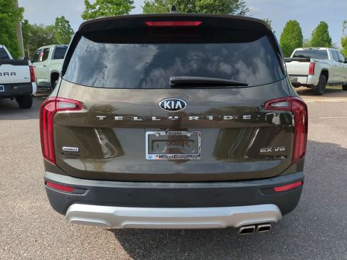 Used 2020 Kia Telluride EX AWD/4WD image 5