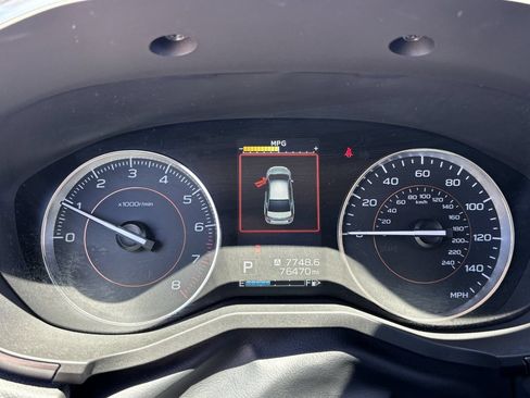 Used 2019 Subaru Crosstrek 2.0i Limited w/ Moonroof Package w/Navigation AWD/4WD image 28