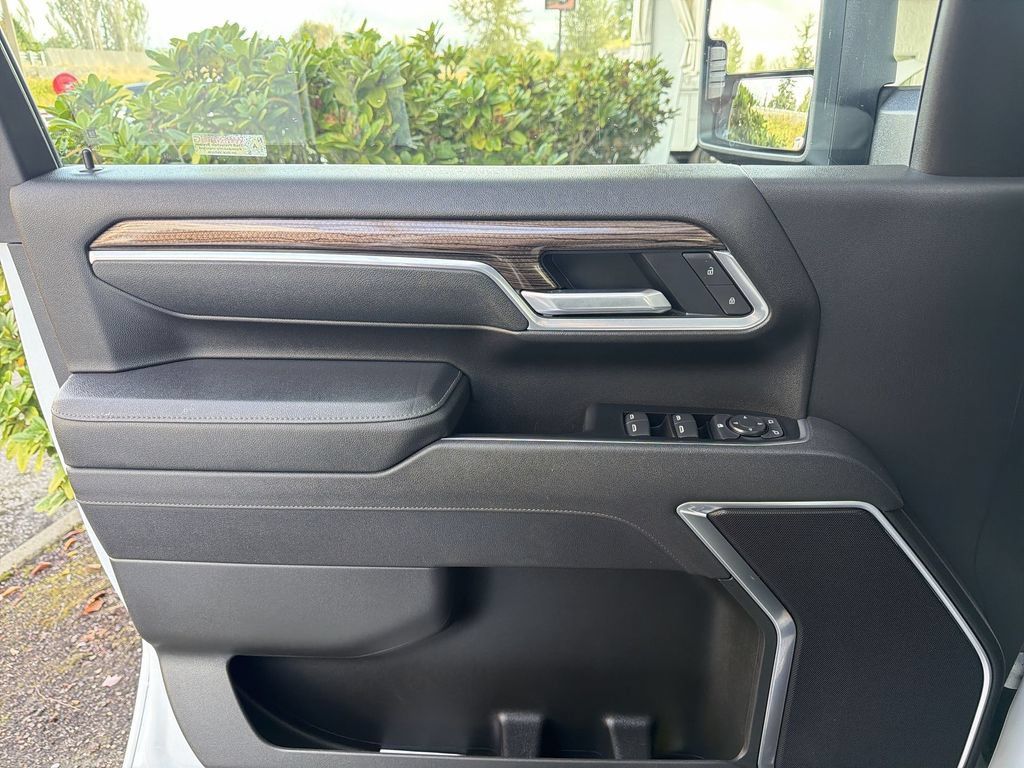Certified 2026 Chevrolet Silverado 2500 LT AWD/4WD image 23