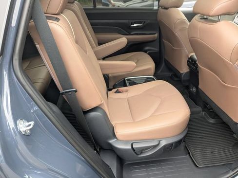 Used 2026 Toyota Grand Highlander AWD image 30