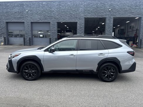 Certified 2024 Subaru Outback Onyx Edition AWD/4WD image 16